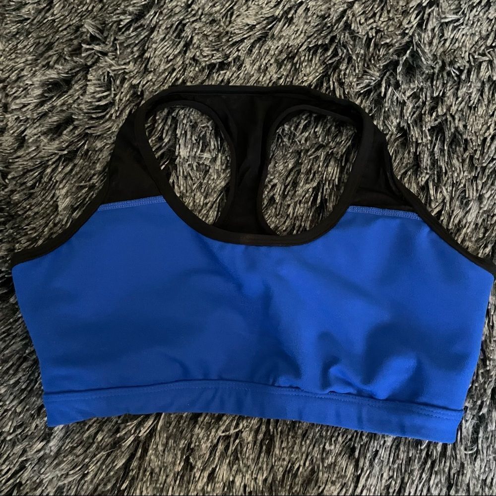 Fabletics High Impact Sport Bra - Picture 2 of 4